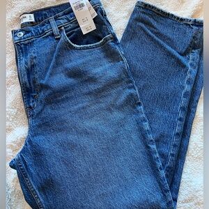 Abercrombie & Fitch The ‘90s Straight Ultra High Rise - BNWT!!